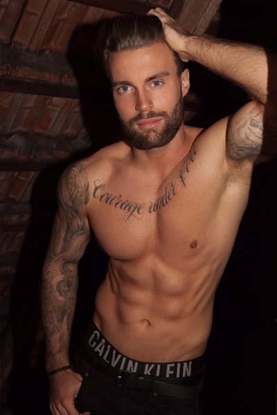 Stripper Daniel aus Bergheim